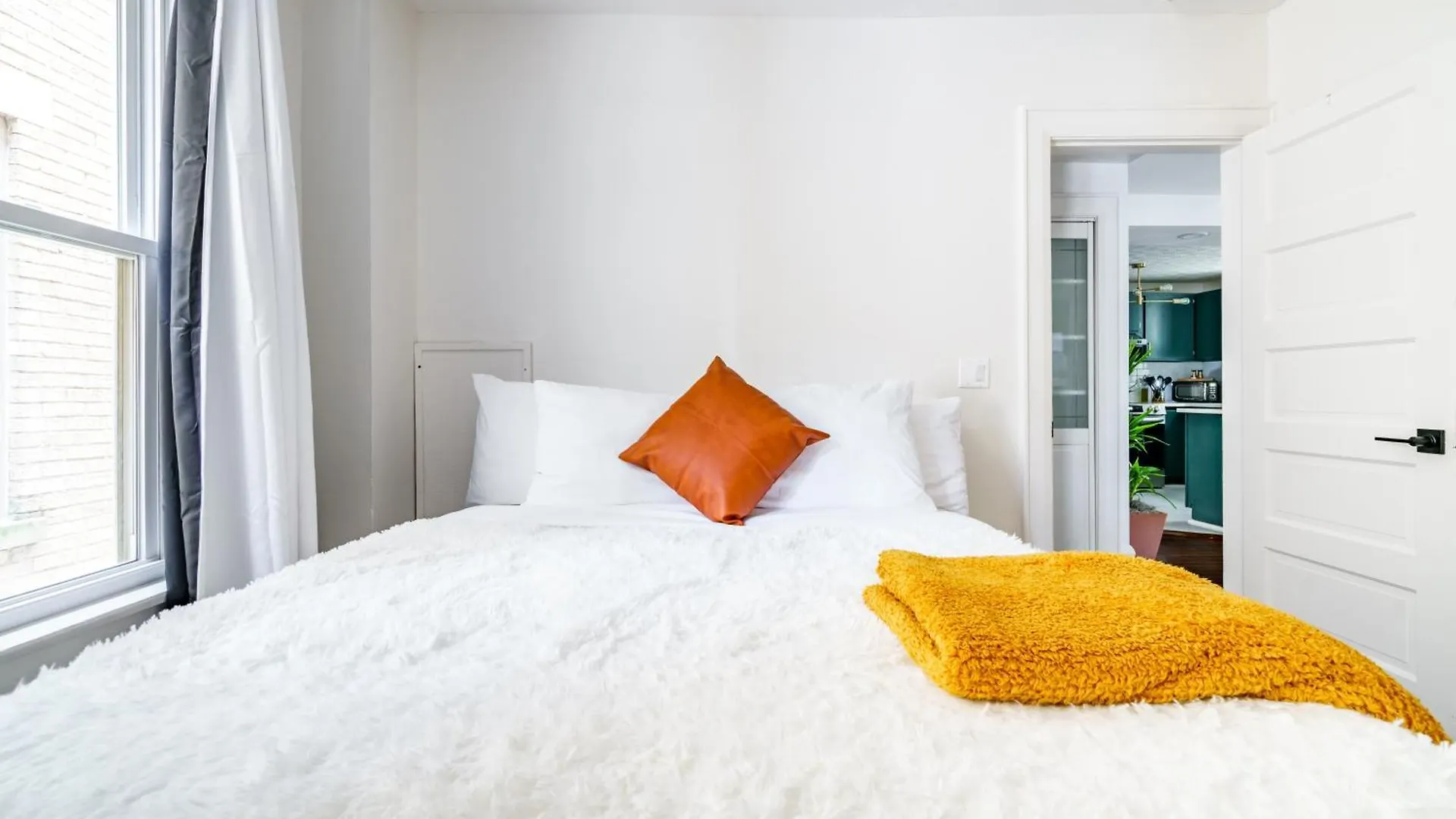 Prime Location Top Rated Clean Parking Free Columbus